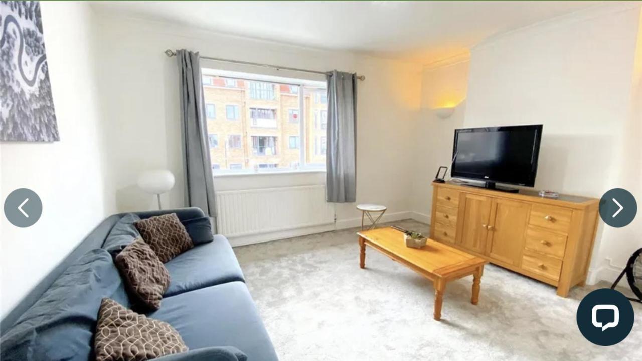 4 Bedroom Property Which Sleeps 8 Very Close To The Harry Potter Studio And Watford Junction Extérieur photo
